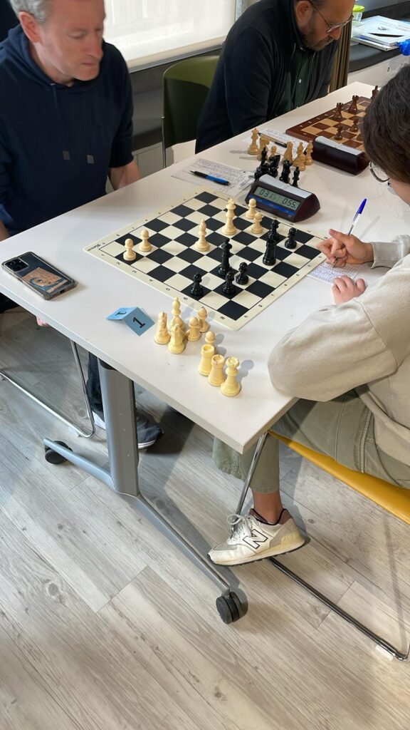 Federica Collazo jugando los playoffs de 3a provincial 2025