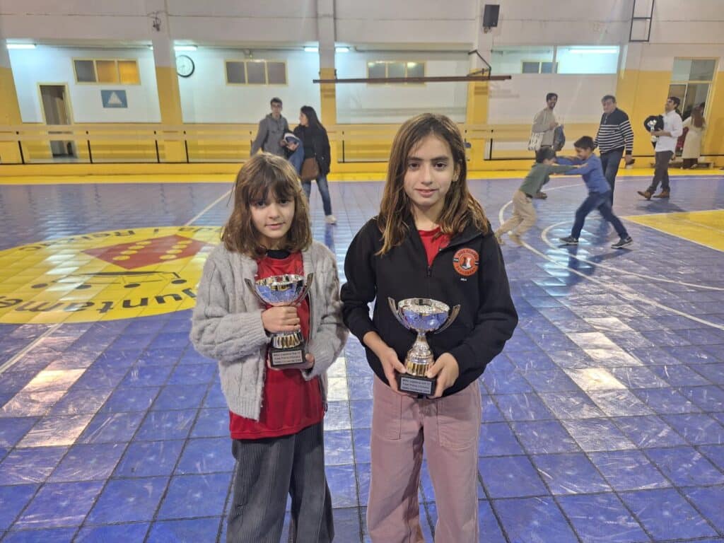 Campiones sub10 i sub12 fases previes escacs valles occidental 2026