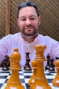 Adrià Campos Cayuelas, professor del Club d'escacs Dos Torres de Sant Cugat